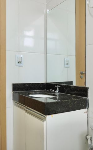 Apartamento à venda com 65m², 2 quartos e 2 vagas Apartamento à venda com 65m², 2 quartos e 2 vagasBanheiro da Suíte