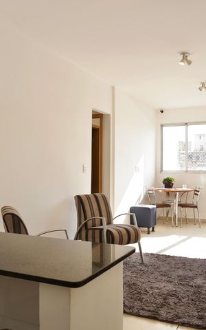Apartamento à venda com 65m², 2 quartos e 2 vagas Apartamento à venda com 65m², 2 quartos e 2 vagasSala