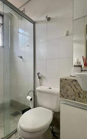 Apartamento para alugar com 74m², 2 quartos e 2 vagas Apartamento para alugar com 74m², 2 quartos e 2 vagasBanheiro
