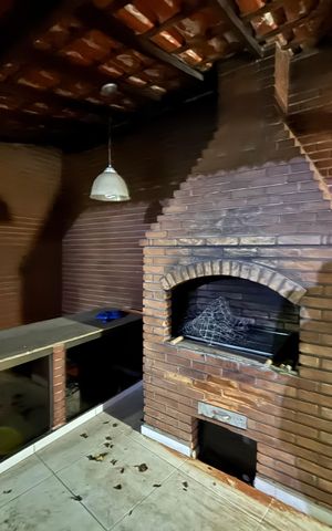 Casa à venda com 369m², 3 quartos e 2 vagasChurrasqueira
