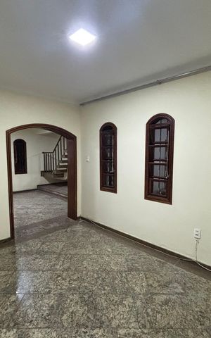 Casa à venda com 369m², 3 quartos e 2 vagasSala de Jantar