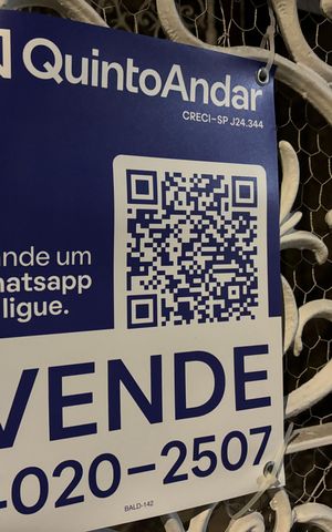 Casa à venda com 369m², 3 quartos e 2 vagasFachada