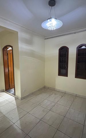 Casa à venda com 369m², 3 quartos e 2 vagasQuarto 2