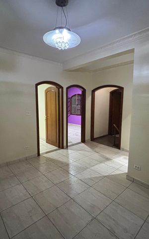 Casa à venda com 369m², 3 quartos e 2 vagasQuarto 2
