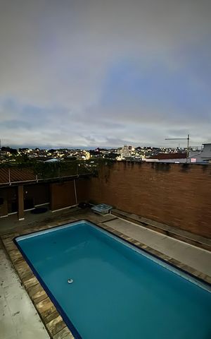 Casa à venda com 369m², 3 quartos e 2 vagasVaranda