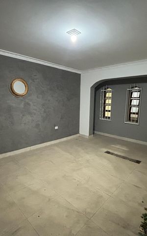 Casa à venda com 369m², 3 quartos e 2 vagasGaragem