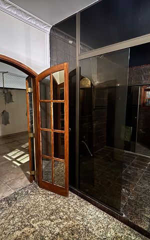 Casa à venda com 369m², 3 quartos e 2 vagasQuarto 1