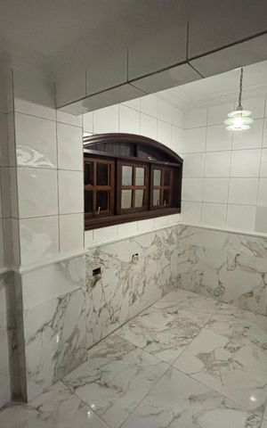 Casa à venda com 369m², 3 quartos e 2 vagasCozinha