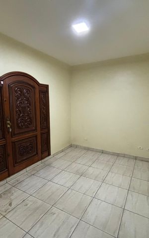 Casa à venda com 369m², 3 quartos e 2 vagasQuarto 3