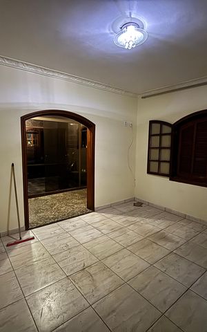 Casa à venda com 369m², 3 quartos e 2 vagasQuarto 1