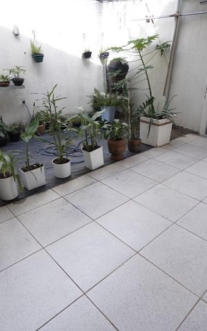Casa à venda com 80m², 2 quartos e 1 vaga