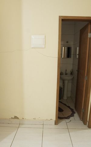 Casa à venda com 80m², 2 quartos e 1 vaga