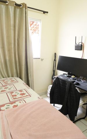 Casa à venda com 80m², 2 quartos e 1 vaga