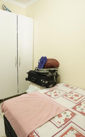 Casa à venda com 80m², 2 quartos e 1 vaga