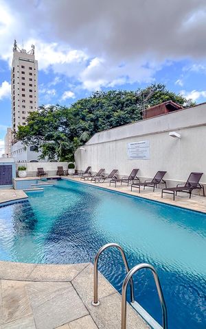 Apartamento à venda com 220m², 3 quartos e 4 vagasÁrea comum - Piscina