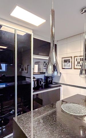 Apartamento à venda com 220m², 3 quartos e 4 vagasCozinha