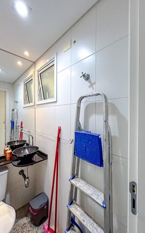 Apartamento à venda com 220m², 3 quartos e 4 vagasBanheiro de serviço
