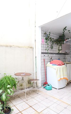 Apartamento à venda com 70m², 2 quartos e 1 vagaÁrea de Serviço