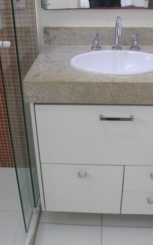 Apartamento para alugar com 179m², 3 quartos e 3 vagasBanheiro da Suíte 2
