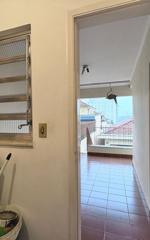 Casa à venda com 253m², 6 quartos e 5 vagas Casa à venda com 253m², 6 quartos e 5 vagasÁrea comum