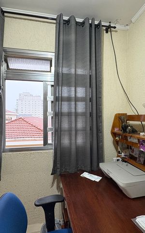 Casa à venda com 253m², 6 quartos e 5 vagas Casa à venda com 253m², 6 quartos e 5 vagasEscritório