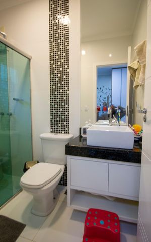 Apartamento para alugar com 180m², 4 quartos e 3 vagasBanheiro social