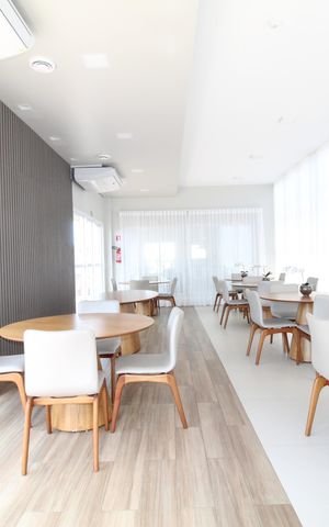 Apartamento para alugar com 75m², 2 quartos e 2 vagasÁrea comum - Salão de festas