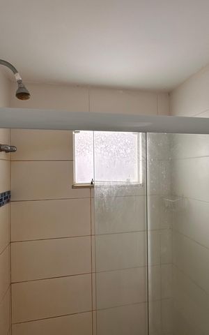 Casa de condomínio para alugar com 300m², 4 quartos e 3 vagas Casa de condomínio para alugar com 300m², 4 quartos e 3 vagasSuíte 2 - Banheiro