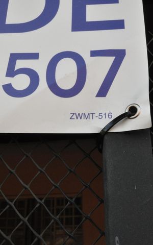 Casa à venda com 320m², 4 quartos e 1 vagaPlaca