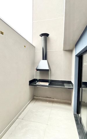 Casa à venda com 80m², 3 quartos e 2 vagasChurrasqueira