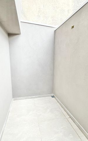 Casa à venda com 80m², 3 quartos e 2 vagasChurrasqueira