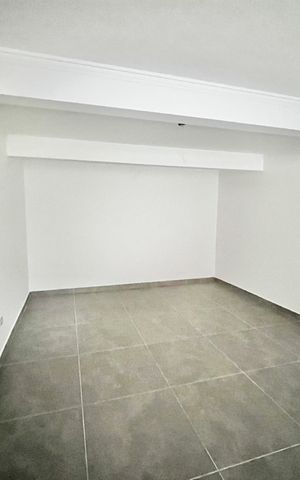 Casa à venda com 80m², 3 quartos e 2 vagasEspaço Gourmet