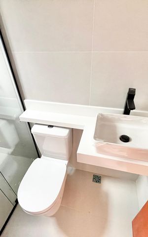 Casa à venda com 80m², 3 quartos e 2 vagasBanheiro da Suíte