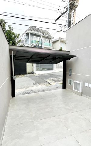 Casa à venda com 80m², 3 quartos e 2 vagasGaragem