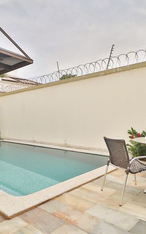 Casa de condomínio para alugar com 319m², 3 quartos e 4 vagasPiscina