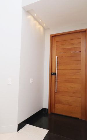 Casa de condomínio para alugar com 319m², 3 quartos e 4 vagasSala
