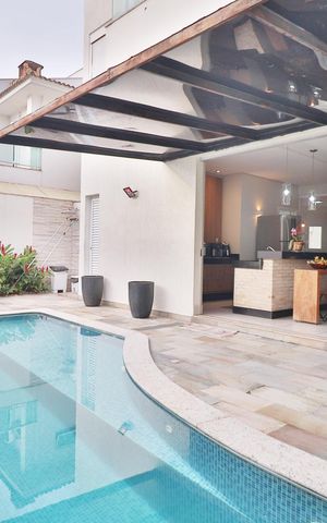 Casa de condomínio para alugar com 319m², 3 quartos e 4 vagasPiscina