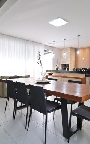 Casa de condomínio para alugar com 319m², 3 quartos e 4 vagasVaranda gourmet