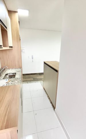 Apartamento à venda com 55m², 2 quartos e 1 vaga Apartamento à venda com 55m², 2 quartos e 1 vagaCozinha e Área de Serviço
