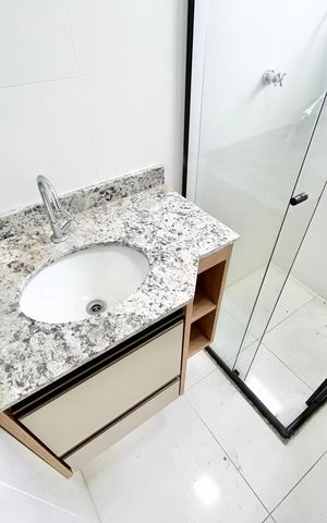Apartamento à venda com 55m², 2 quartos e 1 vaga Apartamento à venda com 55m², 2 quartos e 1 vagaBanheiro