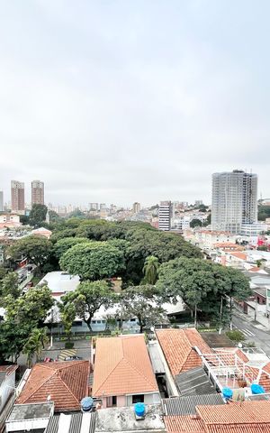 Apartamento à venda com 55m², 2 quartos e 1 vaga Apartamento à venda com 55m², 2 quartos e 1 vagaVaranda da Sala Vista