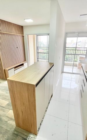 Apartamento à venda com 55m², 2 quartos e 1 vaga Apartamento à venda com 55m², 2 quartos e 1 vagaCozinha e Área de Serviço