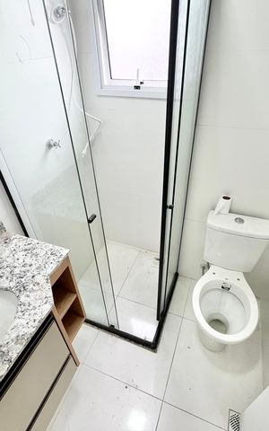 Apartamento à venda com 55m², 2 quartos e 1 vaga Apartamento à venda com 55m², 2 quartos e 1 vagaBanheiro
