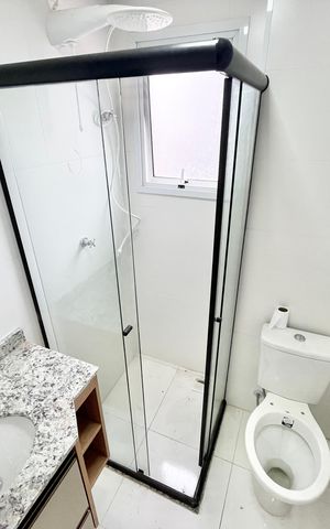 Apartamento à venda com 55m², 2 quartos e 1 vaga Apartamento à venda com 55m², 2 quartos e 1 vagaBanheiro