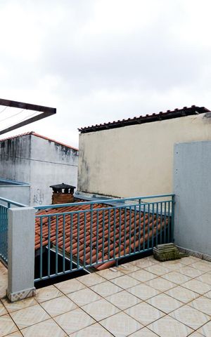 Casa à venda com 250m², 3 quartos e 4 vagasÁrea de Serviço