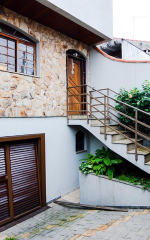 Casa à venda com 250m², 3 quartos e 4 vagasGaragem