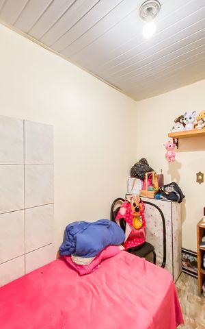 Casa à venda com 120m², 2 quartos e 1 vaga Casa à venda com 120m², 2 quartos e 1 vagaQuarto 1