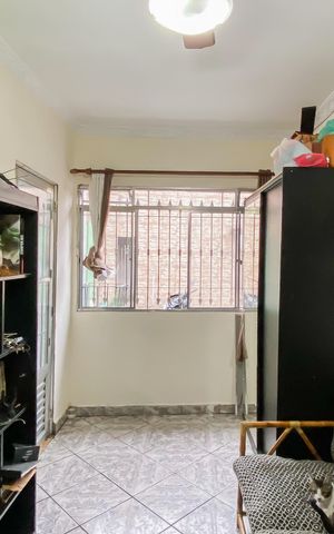Casa à venda com 120m², 2 quartos e 1 vaga Casa à venda com 120m², 2 quartos e 1 vagaSala