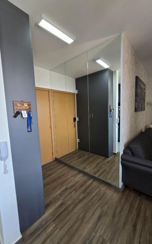 Apartamento à venda com 55m², 2 quartos e 1 vaga Apartamento à venda com 55m², 2 quartos e 1 vagaSala