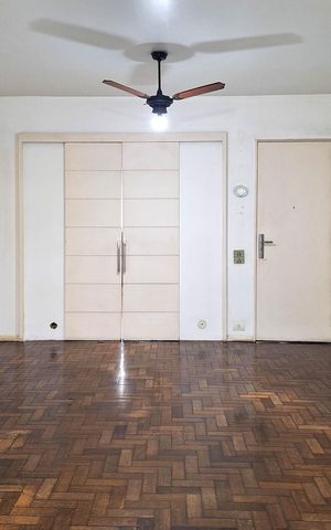 Apartamento à venda com 98m², 3 quartos e 1 vaga Apartamento à venda com 98m², 3 quartos e 1 vagaSala